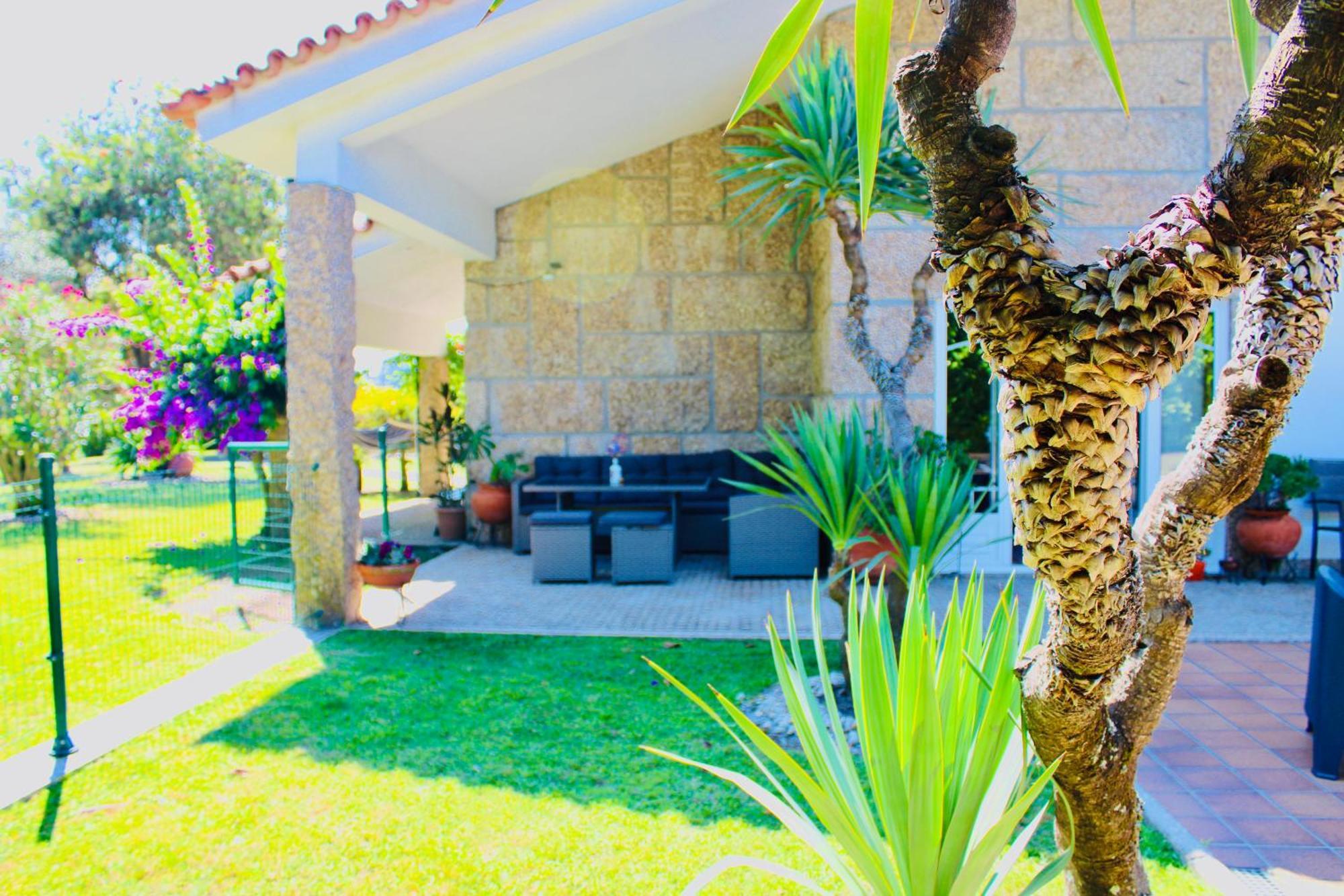 The Oak'S Wolf-Country House Fafe Exterior photo